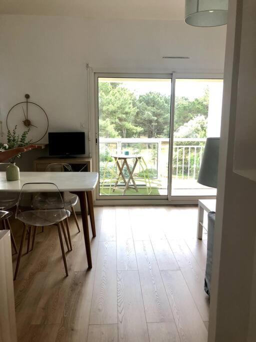Le Petit Cote Ouest - Appt Dans Les Pins Pres De La Plage Ле-Сабль-д’Олон Экстерьер фото